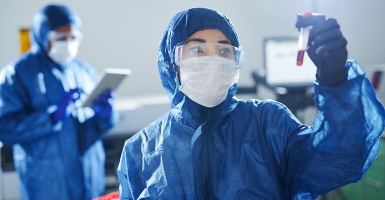 healthcare-scientist-working-with-dangerous-sample.jpg